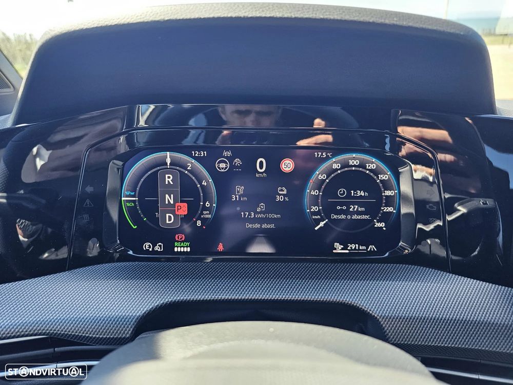 VW Golf 1.5 TSI e-Hybrid GTE DSG - 12