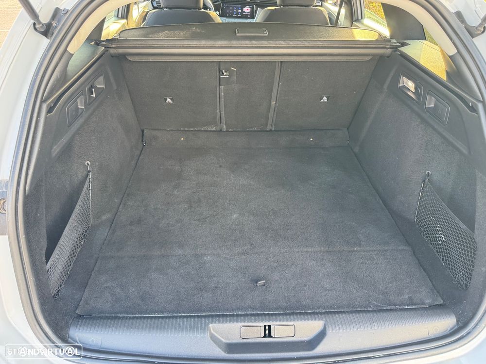 Peugeot 308 SW - 16