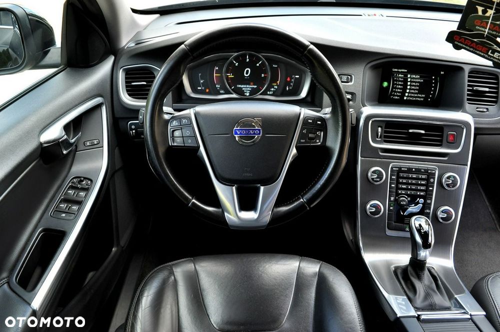 Volvo S60 D2 Drive-E Momentum - 6
