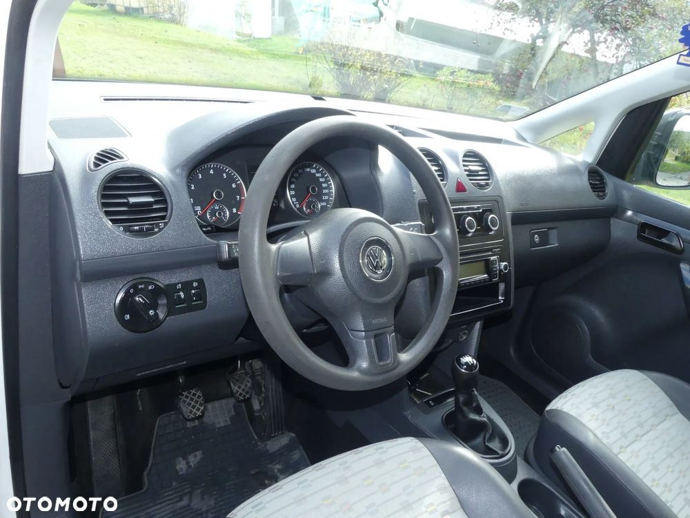 Volkswagen Caddy - 31