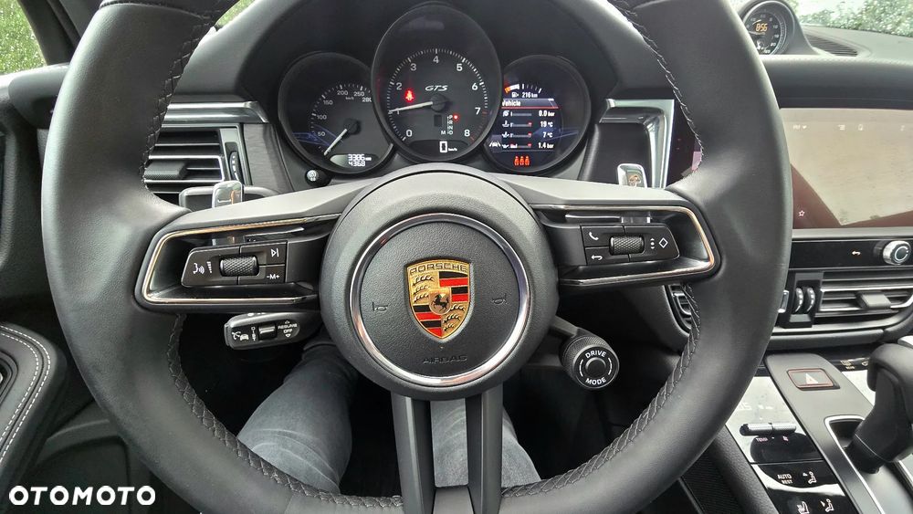 Porsche Macan GTS - 33