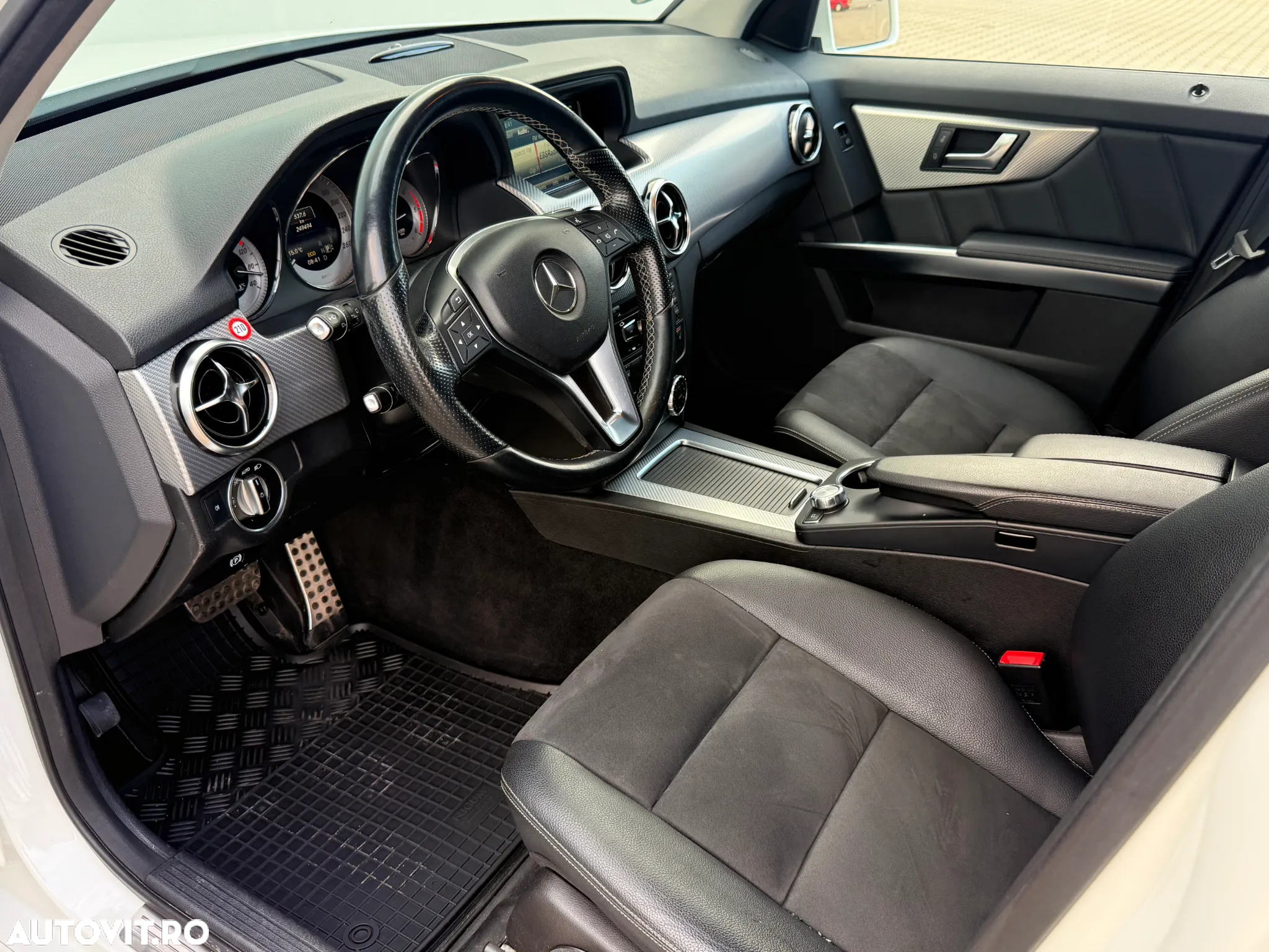 Mercedes-Benz GLK 250 CDI DPF 4Matic BlueEFFICIENCY 7G-TRONIC SPORT EDITION - 18