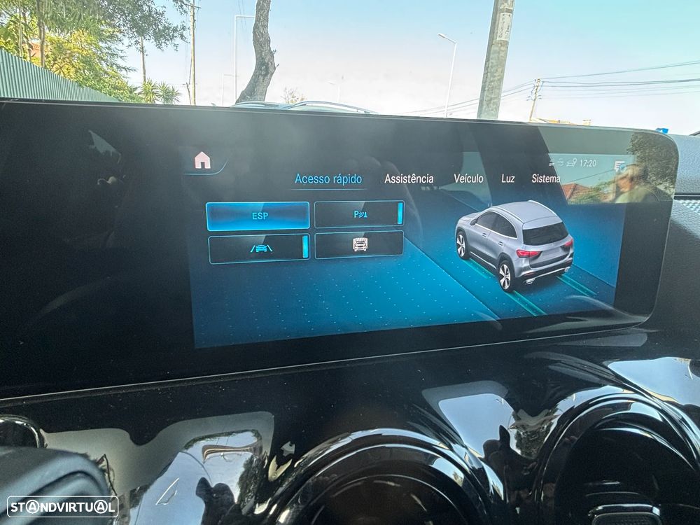 Mercedes-Benz GLA 180 d Progressive - 12