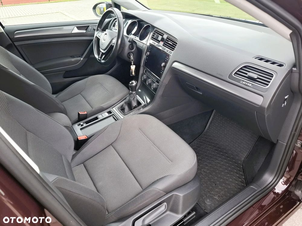 Volkswagen Golf Variant 1.6 TDI BMT Comfortline - 11