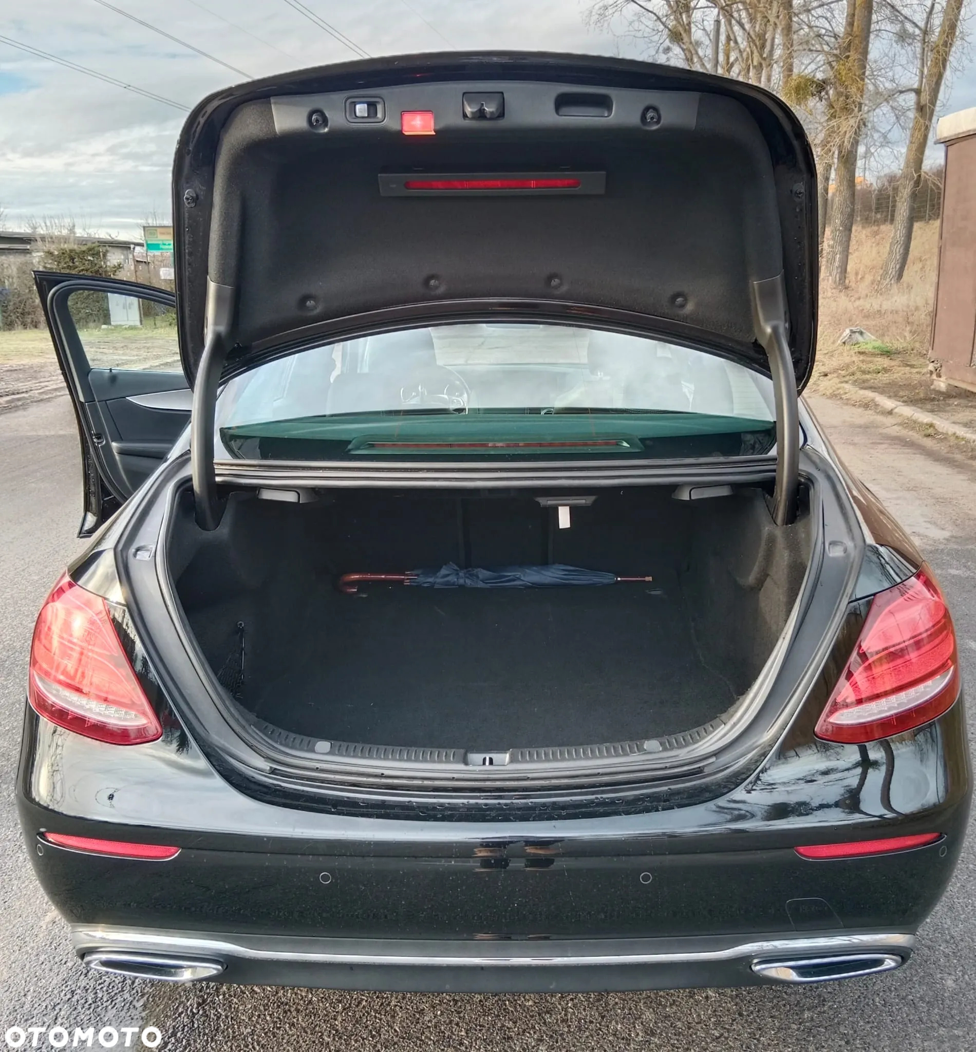 Mercedes-Benz Klasa E 220 d 9G-TRONIC Avantgarde - 23