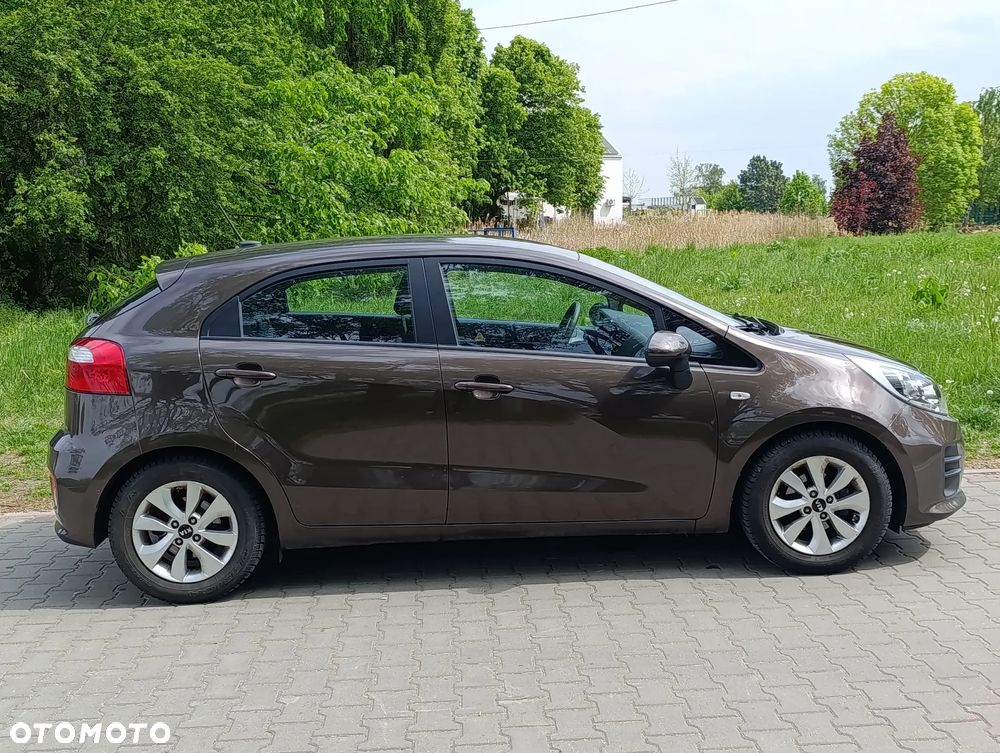 Kia Rio 1.2 M (klm) - 3