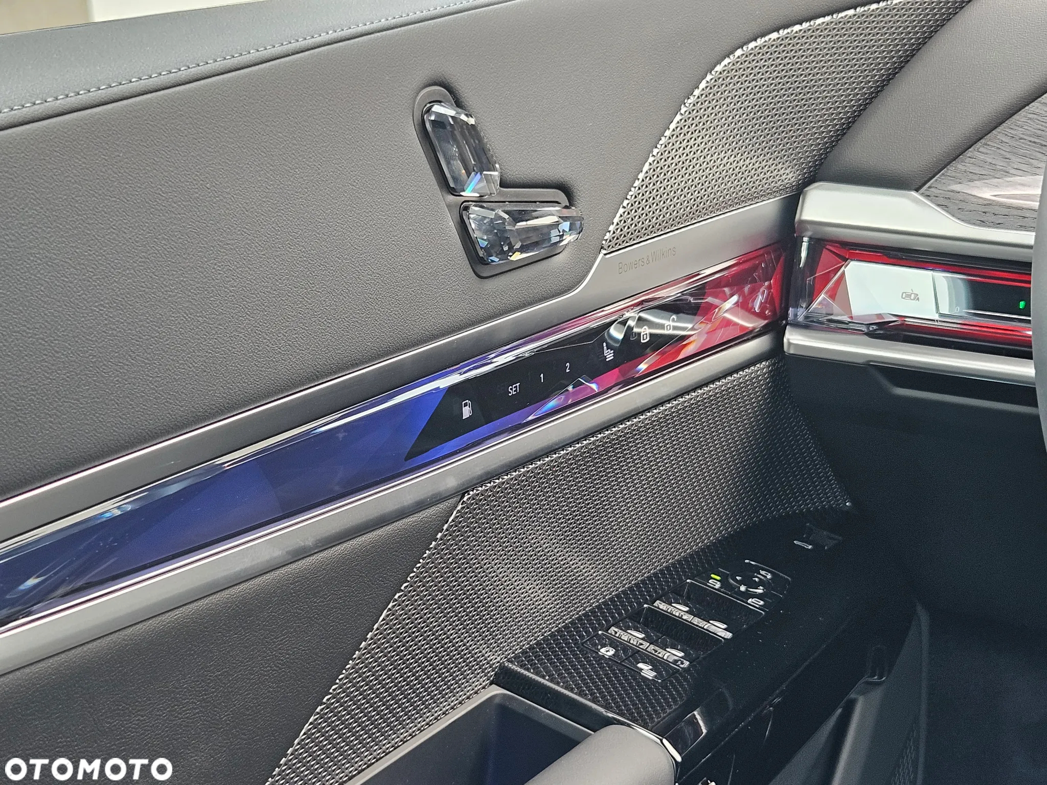 BMW Seria 7 M760e PHEV xDrive sport - 18