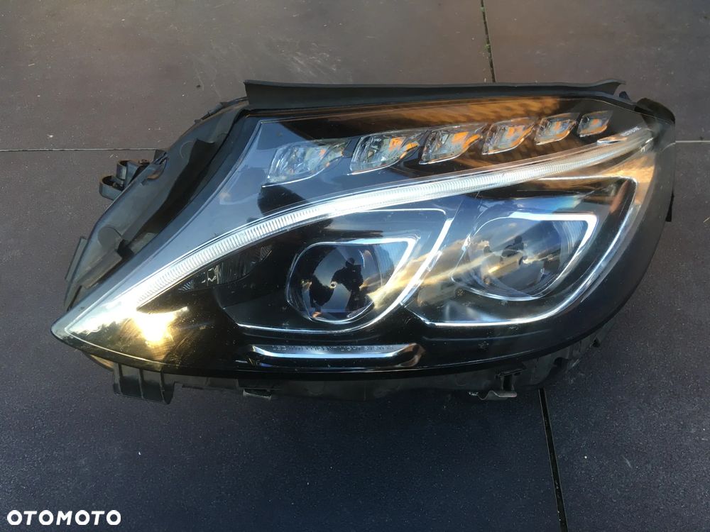 LAMPA PRZÓD LEWA REFLEKTOR LEWY Mercedes C KLASA W205 A205 14-18 A2059068701 ILS - 1