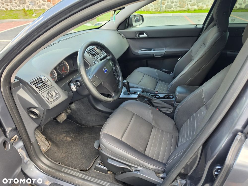 Volvo V50 - 11