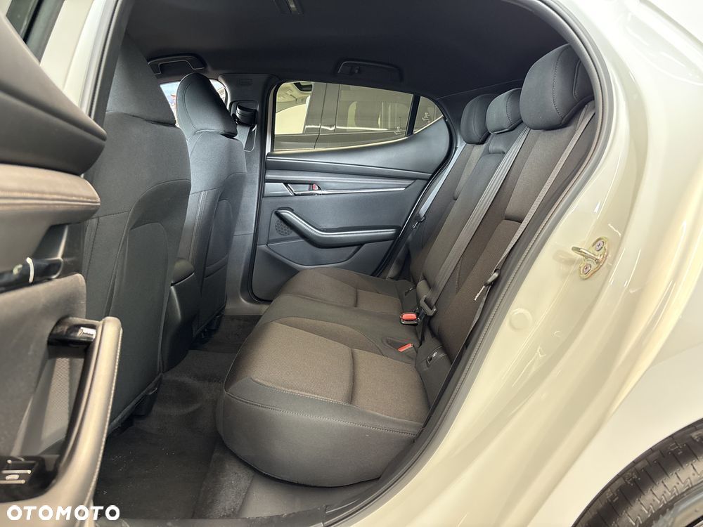 Mazda 3 2.0 mHEV Centre-Line - 10