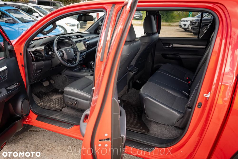 Toyota Hilux 2.8 D-4D mHEV Double Cab Invincible 4x4 - 16