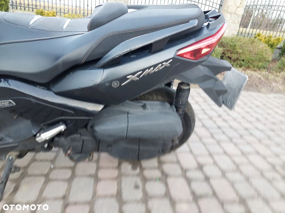 Yamaha X-max - 19