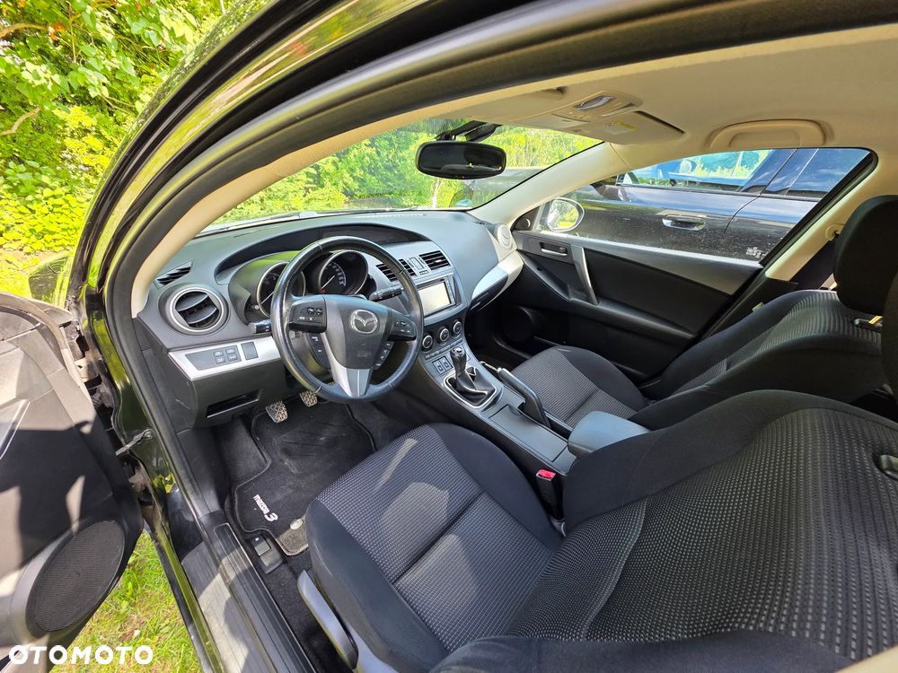 Mazda 3 - 16