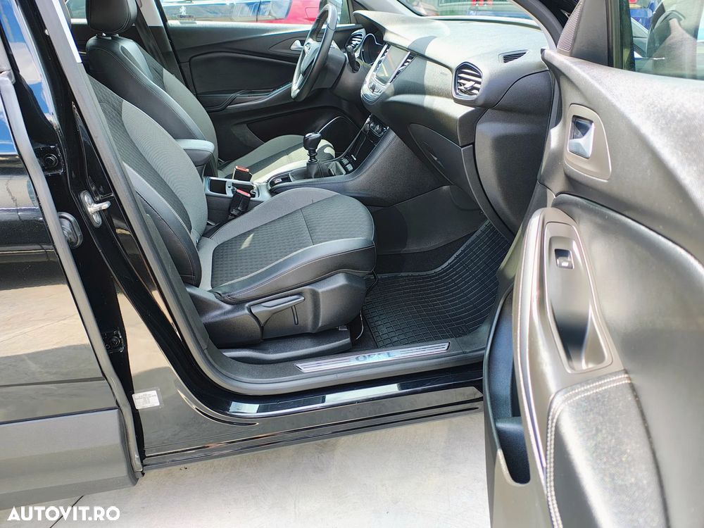 Opel Grandland X 1.2 Start/Stop Business INNOVATION - 5
