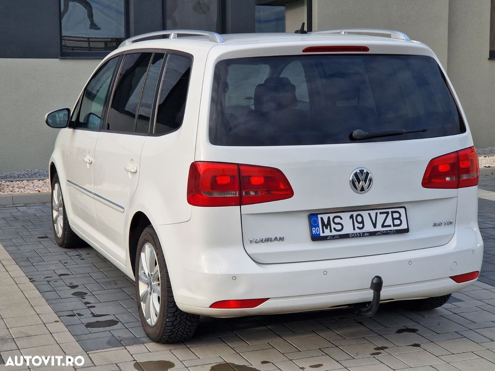 Volkswagen Touran 2.0 TDI DPF DSG Highline - 11