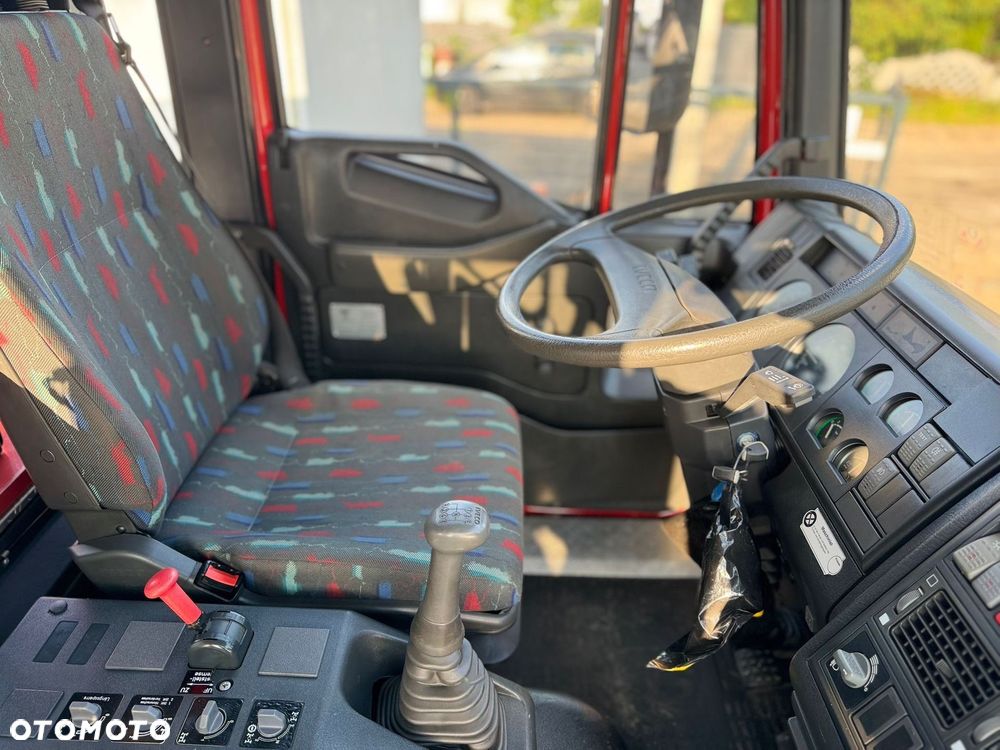 Iveco Straż pożarna | Pojazd pożarniczy | Wóz strażacki IVECO MAGIRUS 4x4 | CNBOP | 3000 l wody | blokady mostów | maszt oświetleniowy 360° - 5