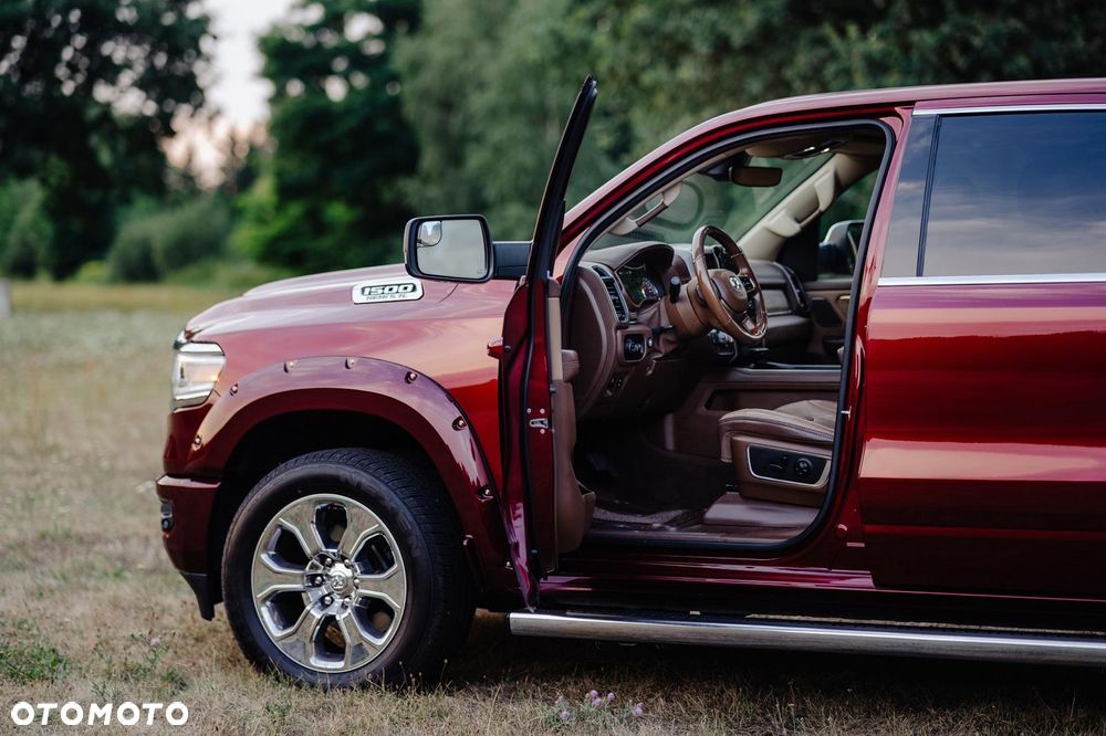 RAM 1500 5.7 eTorque Crew Cab Shortbed Longhorn Chrome - 6