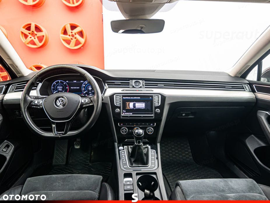 Volkswagen Passat 2.0 TDI BMT Highline - 10