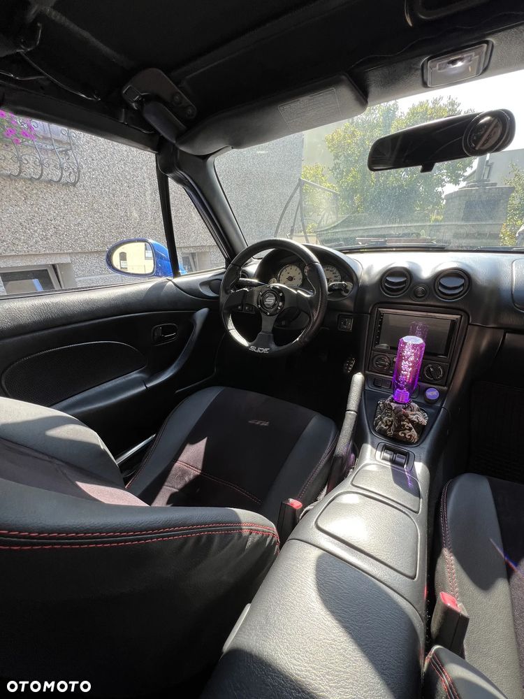 Mazda MX-5 1.6 16V - 12