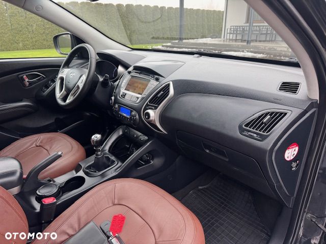 Hyundai ix35 - 14