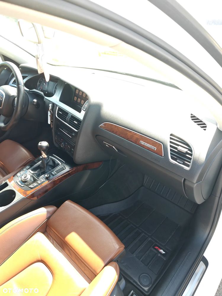 Audi A4 Avant - 37