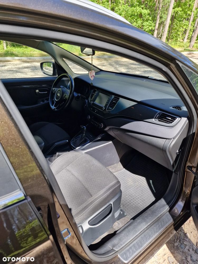 Kia Carens 1.7 CRDi L DCT - 11