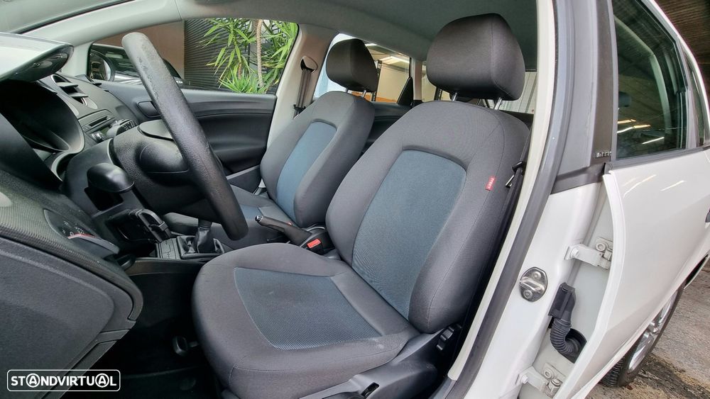 SEAT Ibiza ST 1.6 TDI FResc - 3