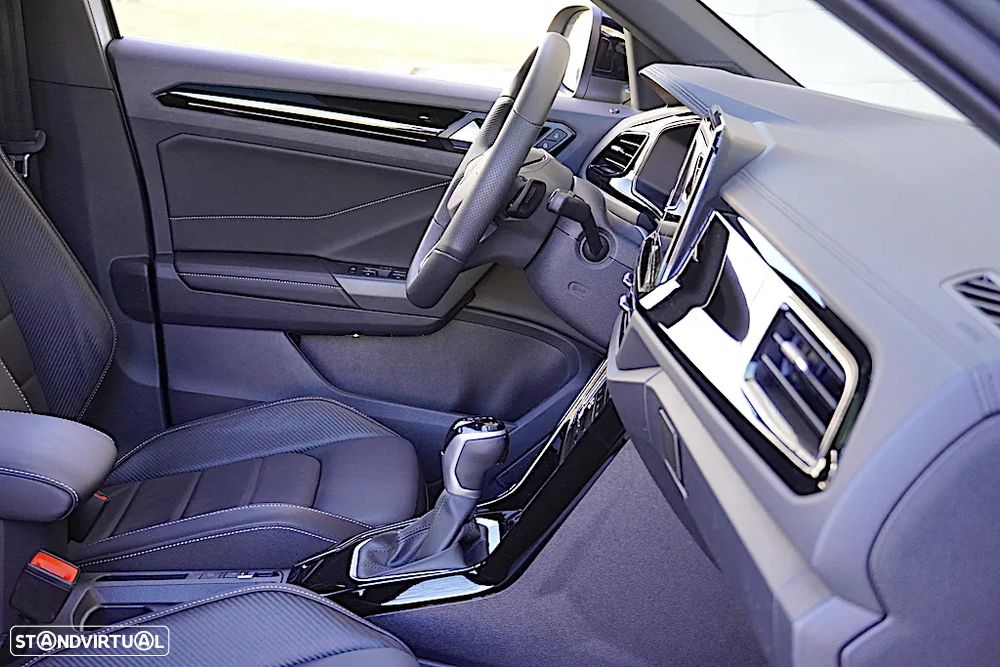 VW T-Roc 1.5 TSI R-Line DSG - 26