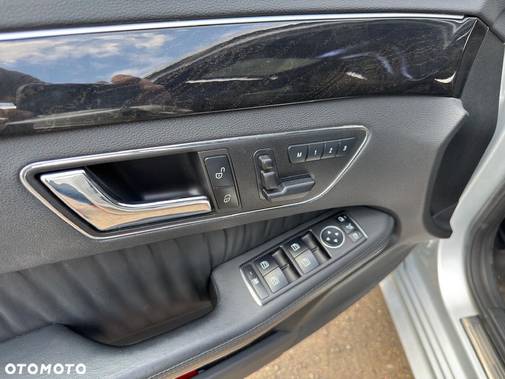 Mercedes-Benz Klasa E 350 CDI 4-Matic BlueEff Avantgarde - 12