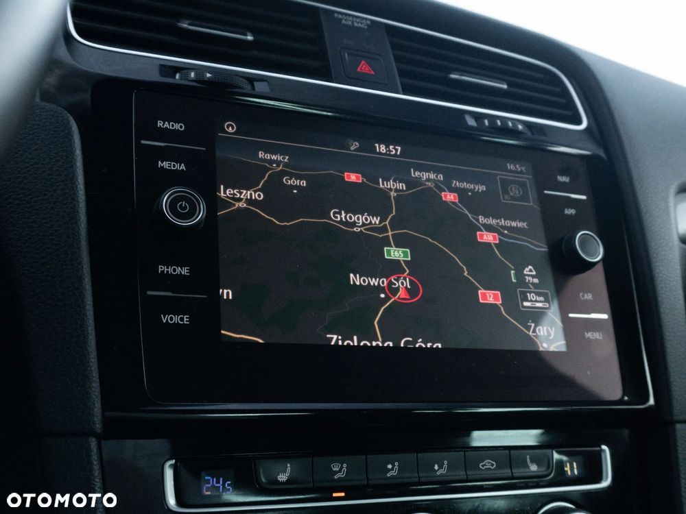 Volkswagen Golf 1.6 TDI SCR Join - 23