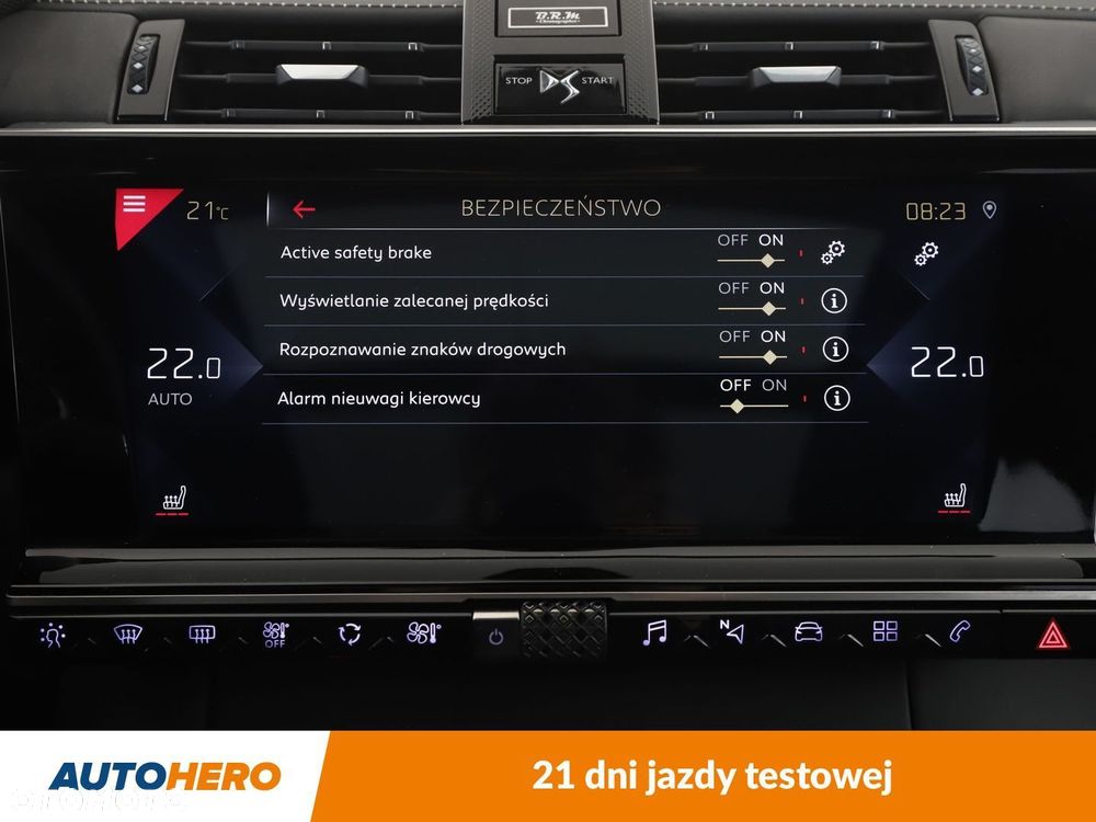 DS Automobiles DS 7 Crossback - 26