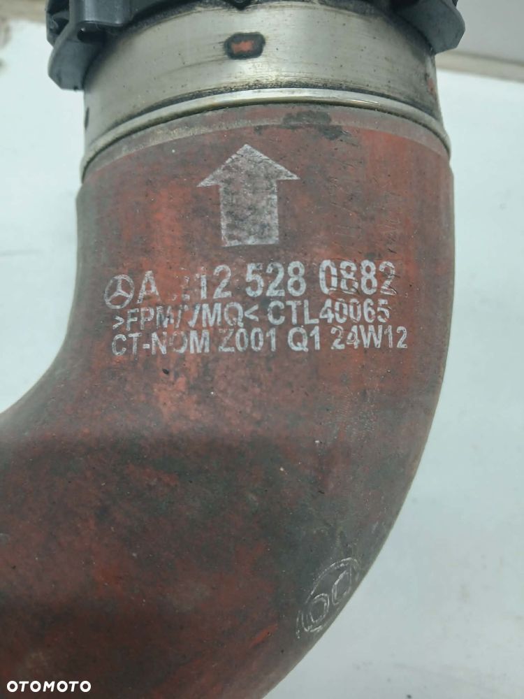 PRZEWÓD POWIETRZA RURA INTERCOOLERA MERCEDES W212 A2125280882 - 3