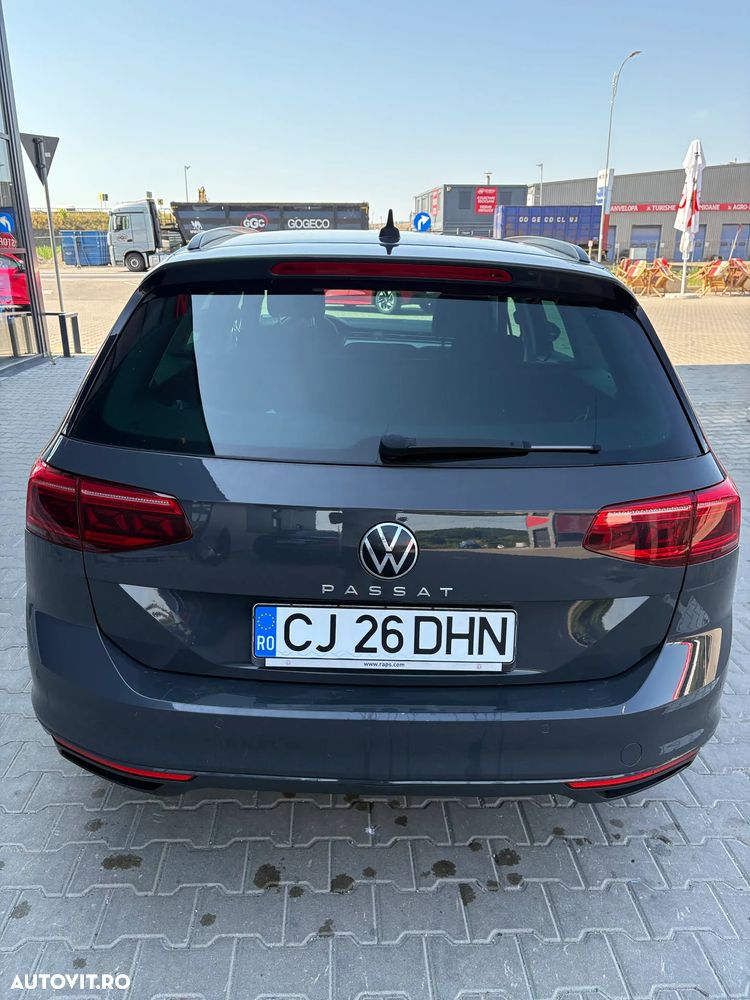 Volkswagen Passat 2.0 TDI DSG Comfortline - 5