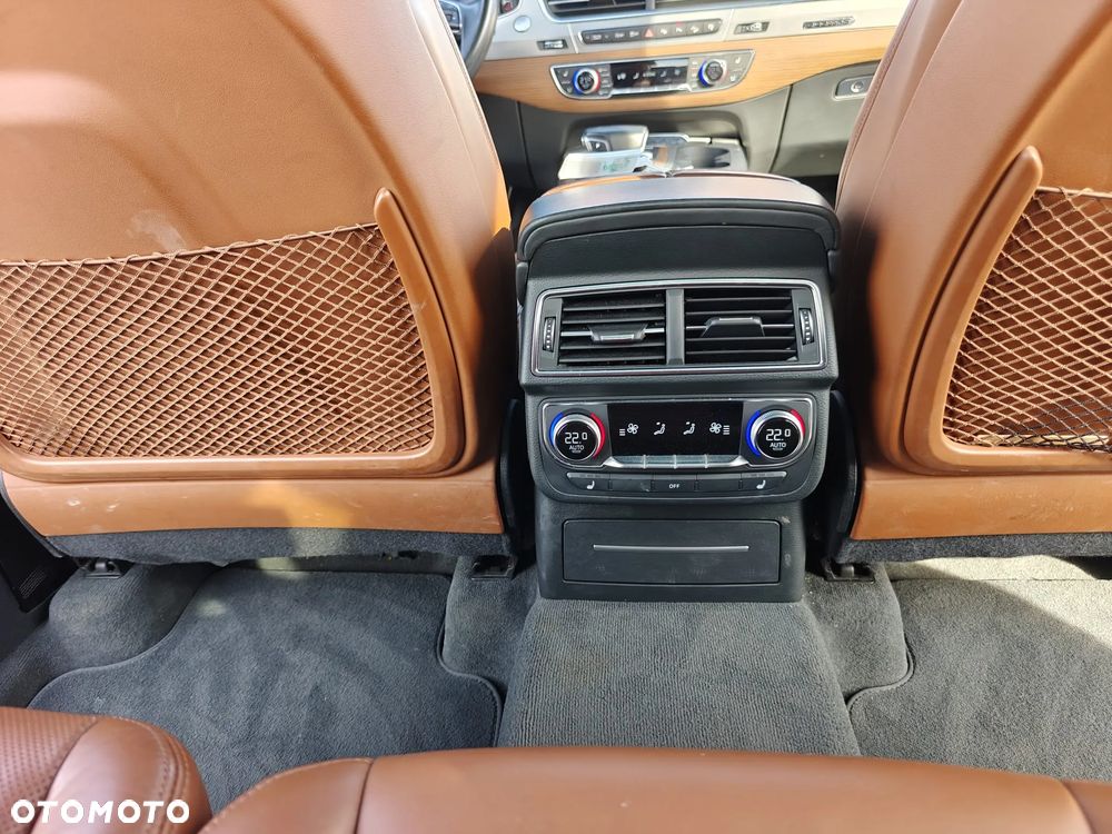 Audi Q7 3.0 TFSI Quattro Tiptr - 10