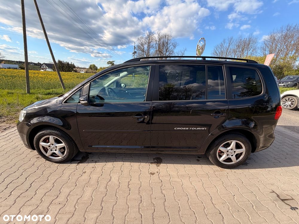 Volkswagen Touran - 6