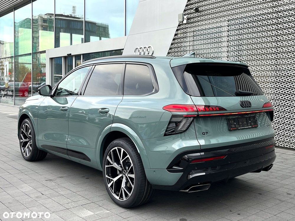 Audi Q7 - 10