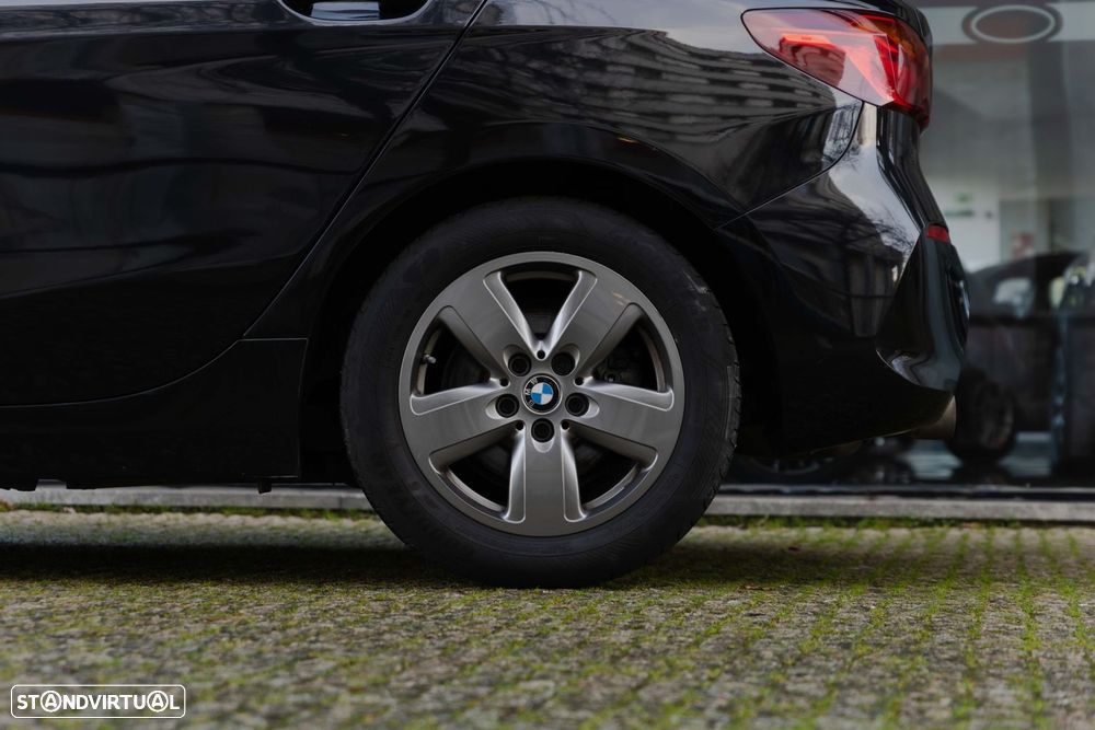 BMW 118 i Corporate Edition Auto - 3