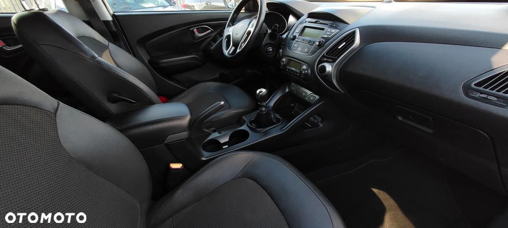Hyundai ix35 - 40