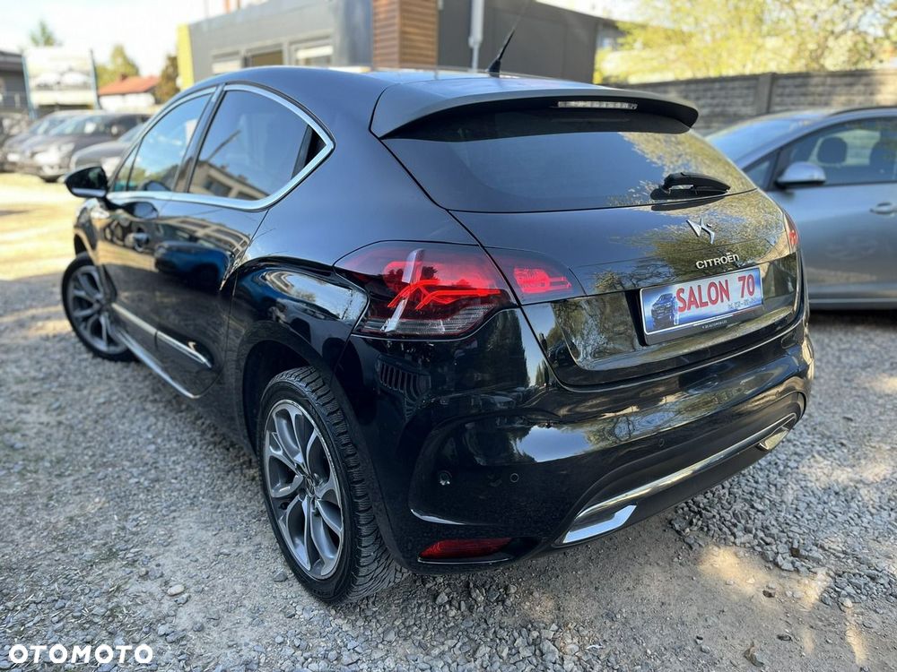 Citroën DS4 THP 200 SportChic - 4