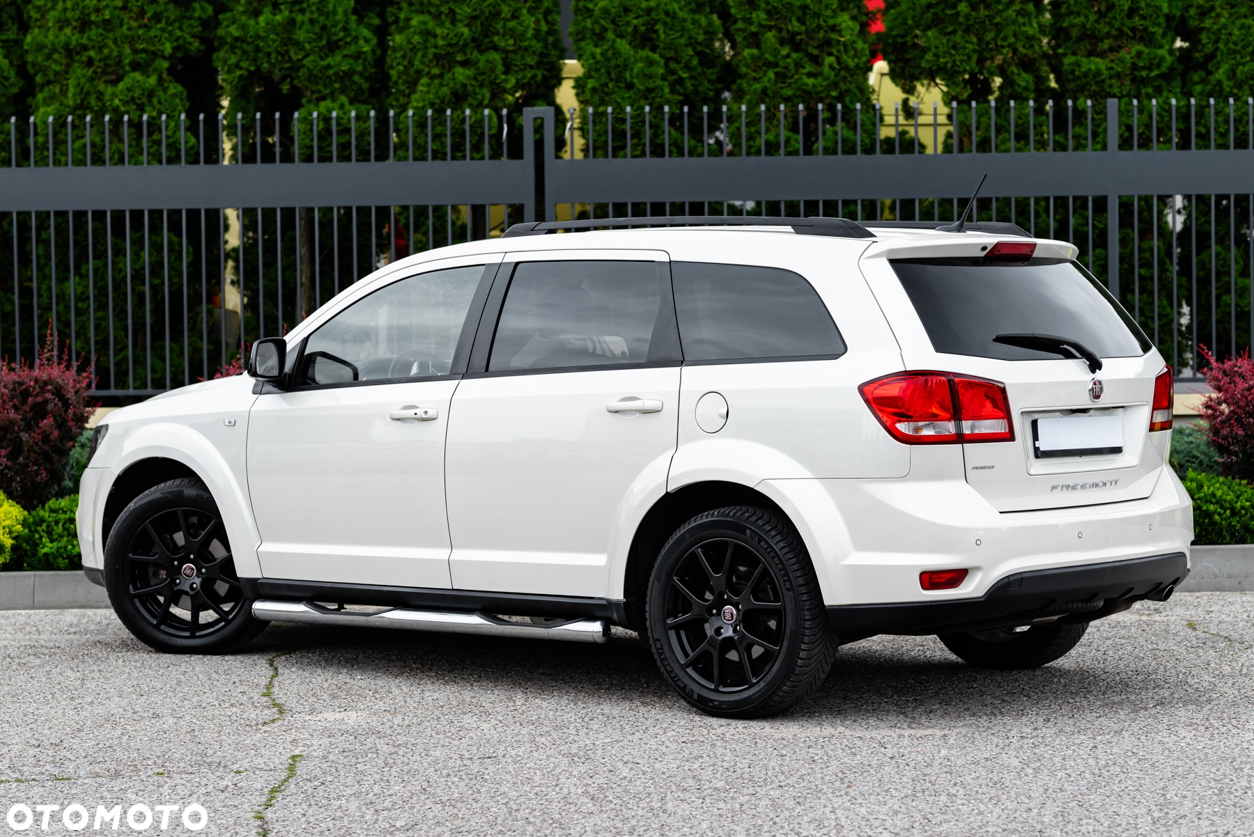 Fiat Freemont 2.0 Multijet Black Code AWD - 4