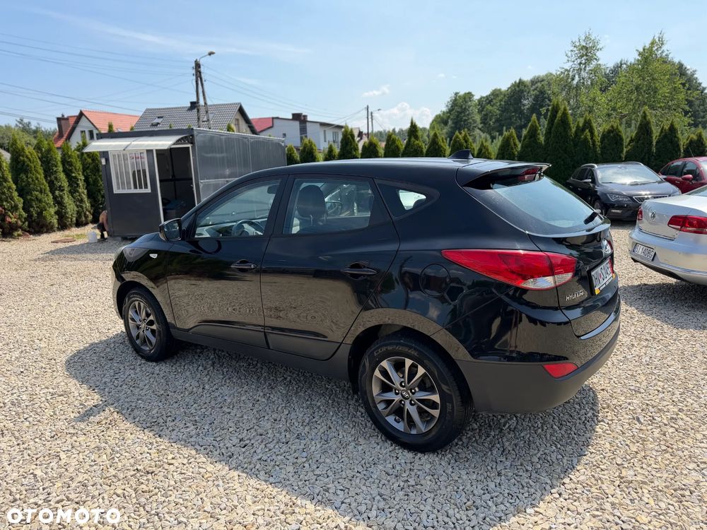 Hyundai ix35 blue 1.6 2WD Finale Silver - 3