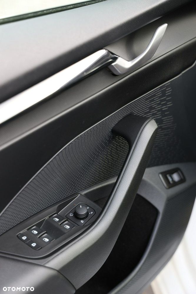 Skoda Octavia 1.5 TSI Selection - 13