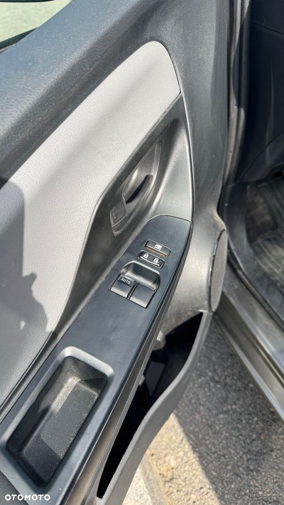 Toyota Yaris 1.0 Active - 10