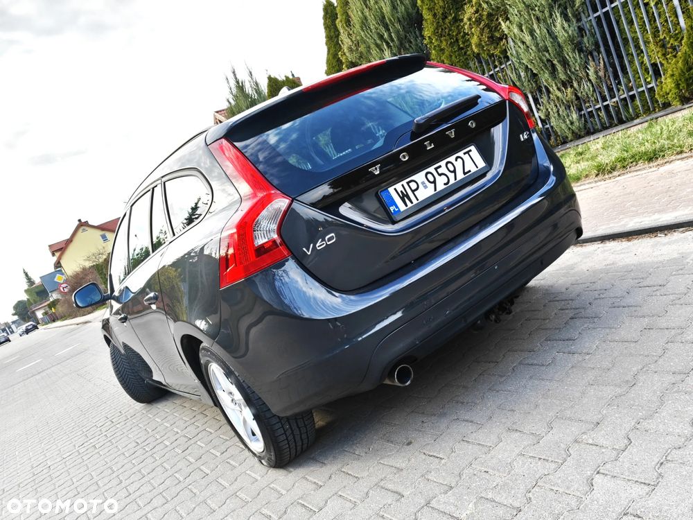Volvo V60 D2 - 2