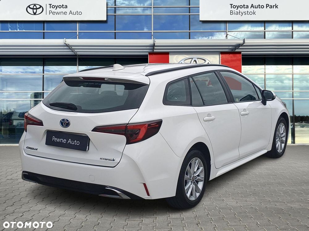 Toyota Corolla 1.8 Hybrid Comfort - 5