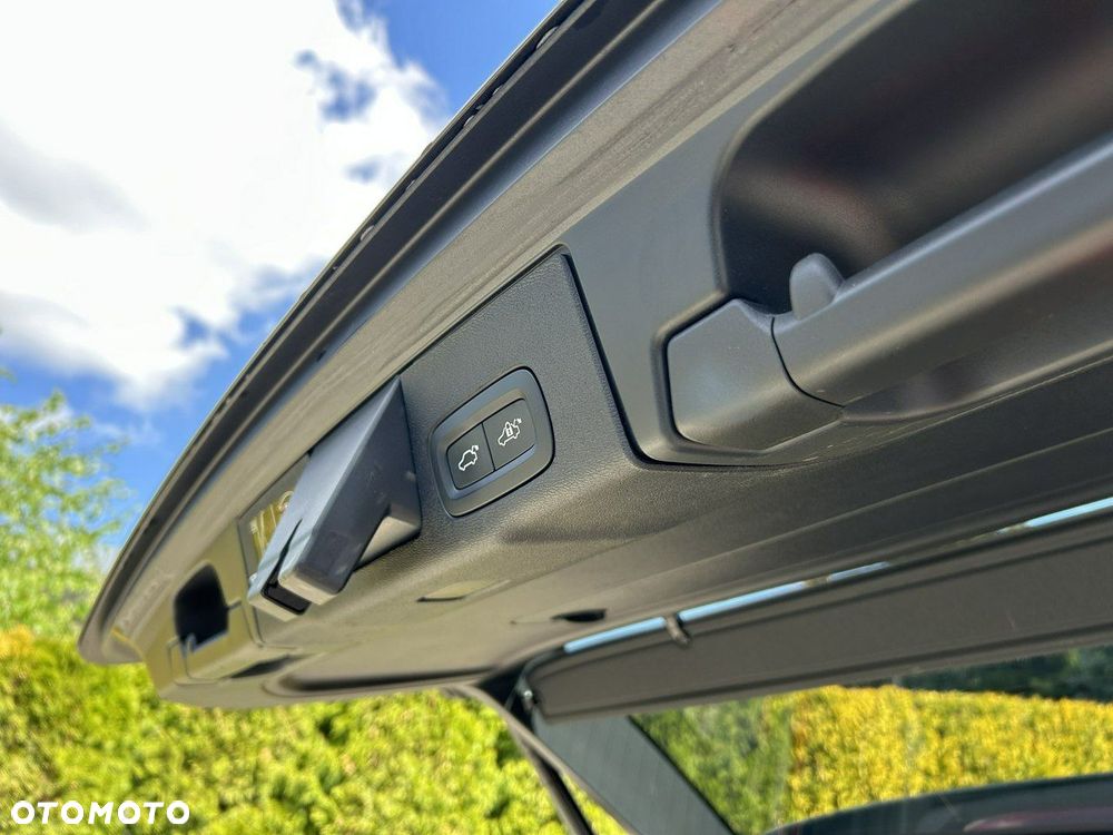 Volvo XC 60 T5 Momentum - 23