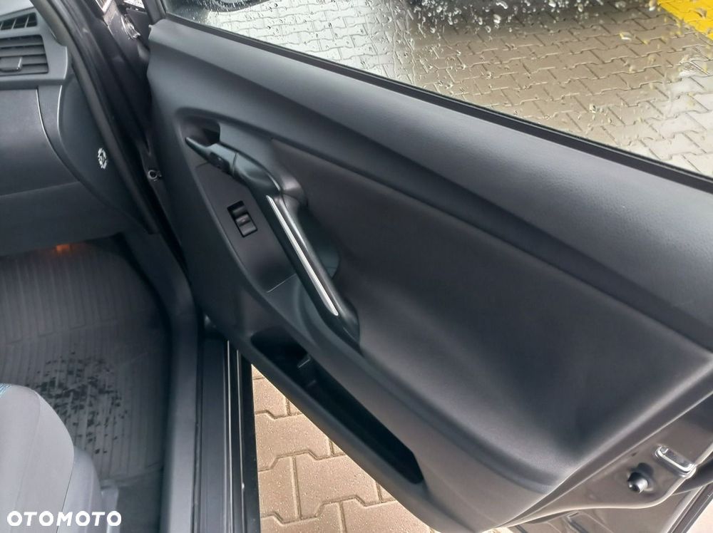 Toyota Verso - 22