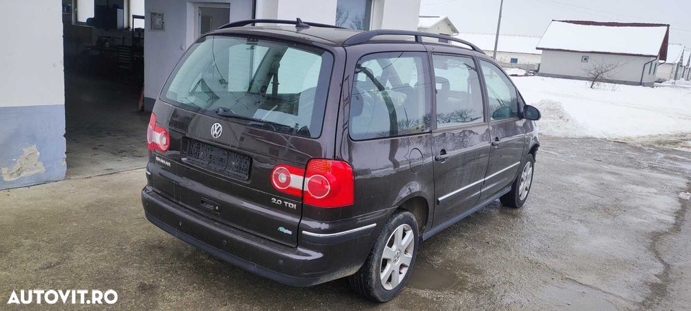 Dezmembrez volkswagen sharan 2.0 BRT cutie manuala 6t JBN culoare LB4V - 7