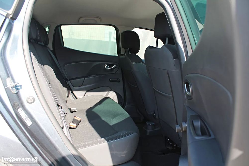 Renault Clio 0.9 TCe Limited - 16