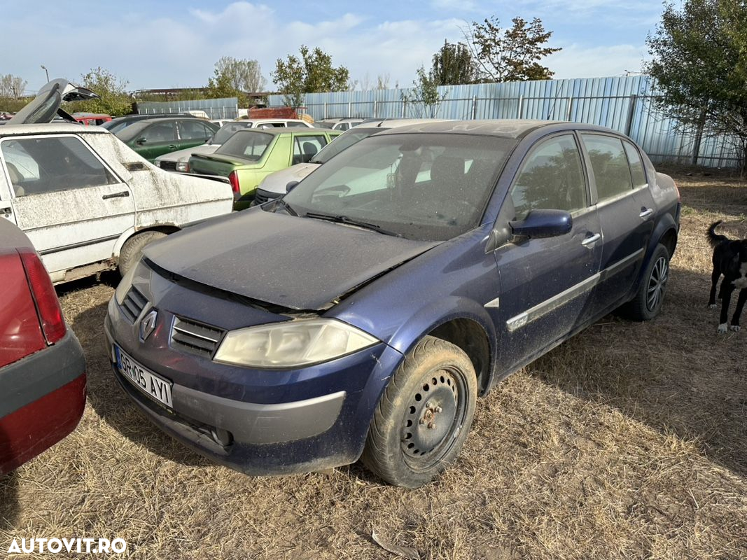 Dezmembrez Renault Megane 2 - 5